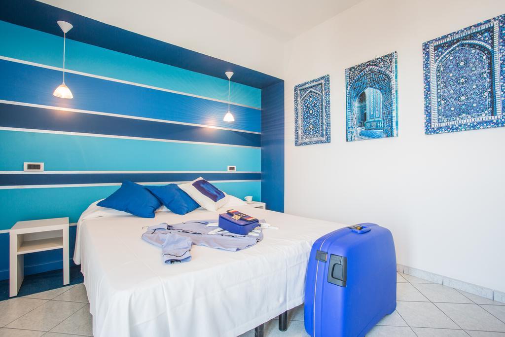 Hotel Thea & Residence Gabicce Mare Buitenkant foto